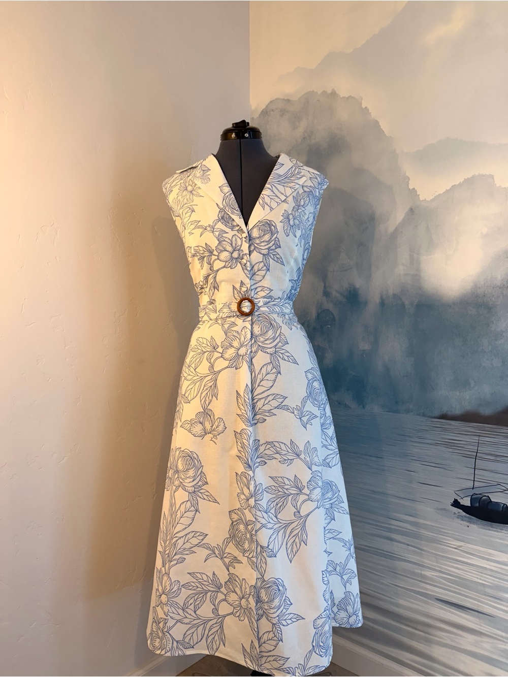 Chillinen V-Neck Floral Midi Dress with Decorative Belt in Ivory and Blue 274